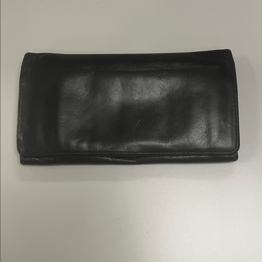 Hobo Black Leather Wallet with coin section & many pockets 12 pockets